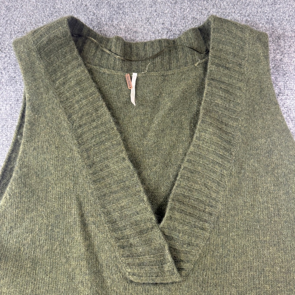 Free People Sweater Vest Olive Green Wool Blend V-Neck Oversized Medium Boho